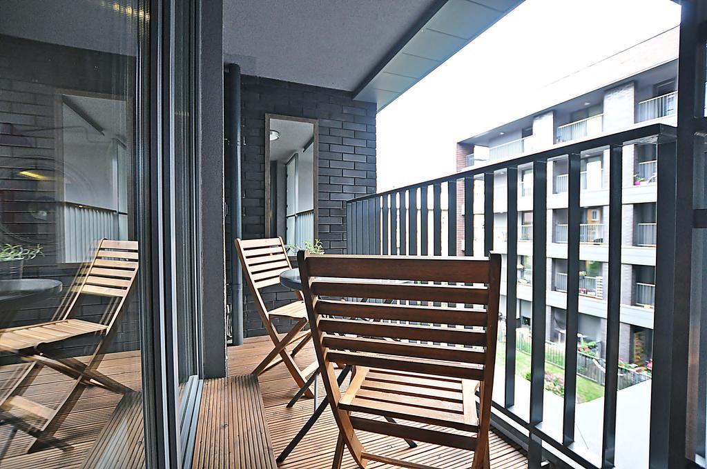 Designomania Apartments - Nadwislanska 11 Краков Экстерьер фото